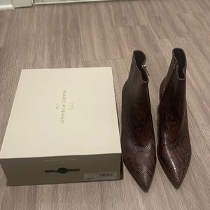 Marc Fisher LTD Women Jarli 3 Leather Ankle Boot